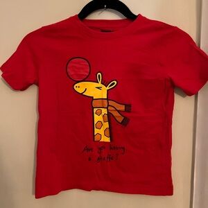Unisex Red Giraffe Graphic T-Shirt